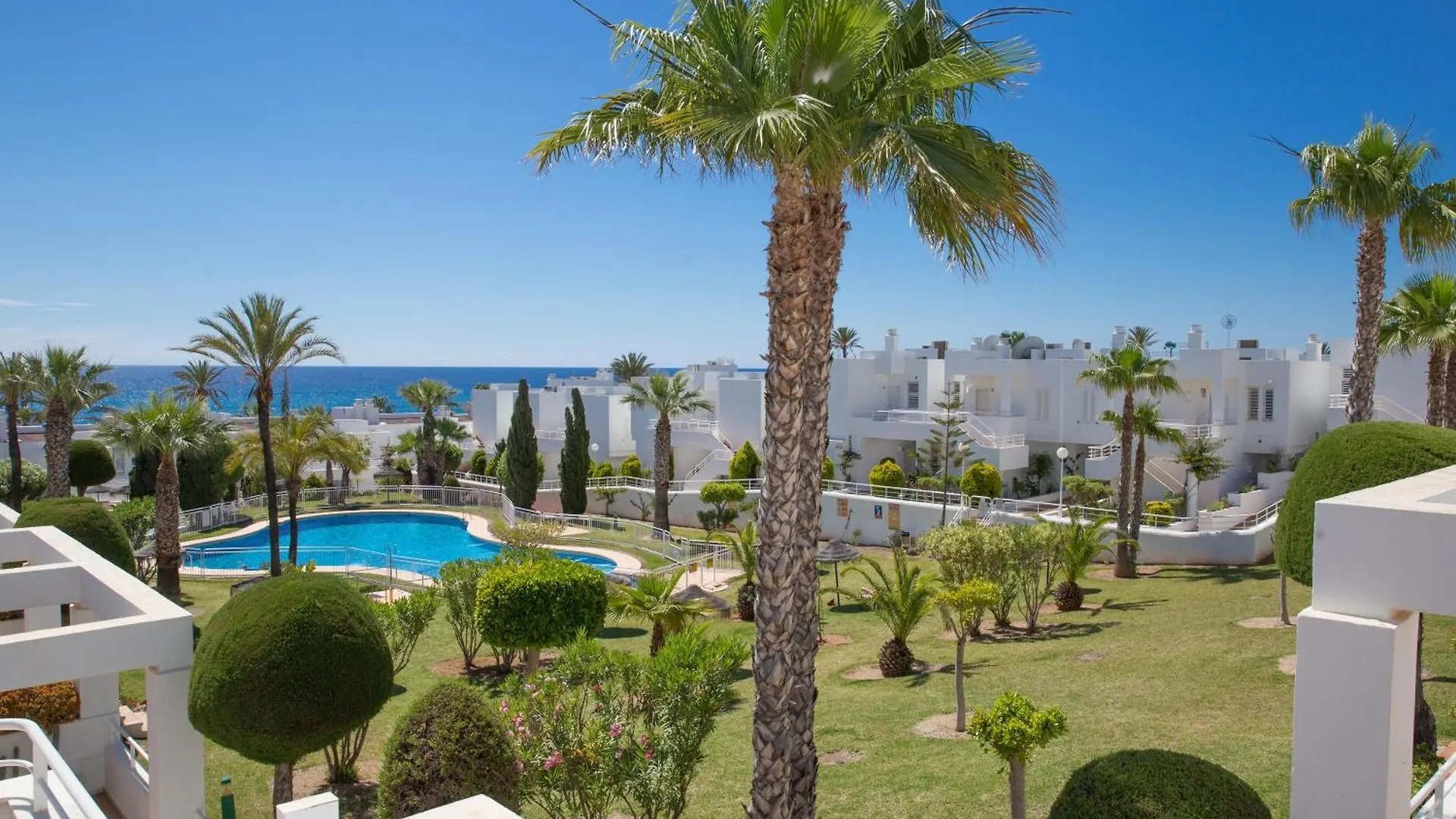 Apartment Parque Residential - Mojacar - 2 Bedroom - Sleeps 4 - P66 Spain